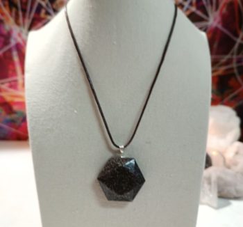Orgonite pendant Hexagon SMALL IRON CHIP 15 gr.
